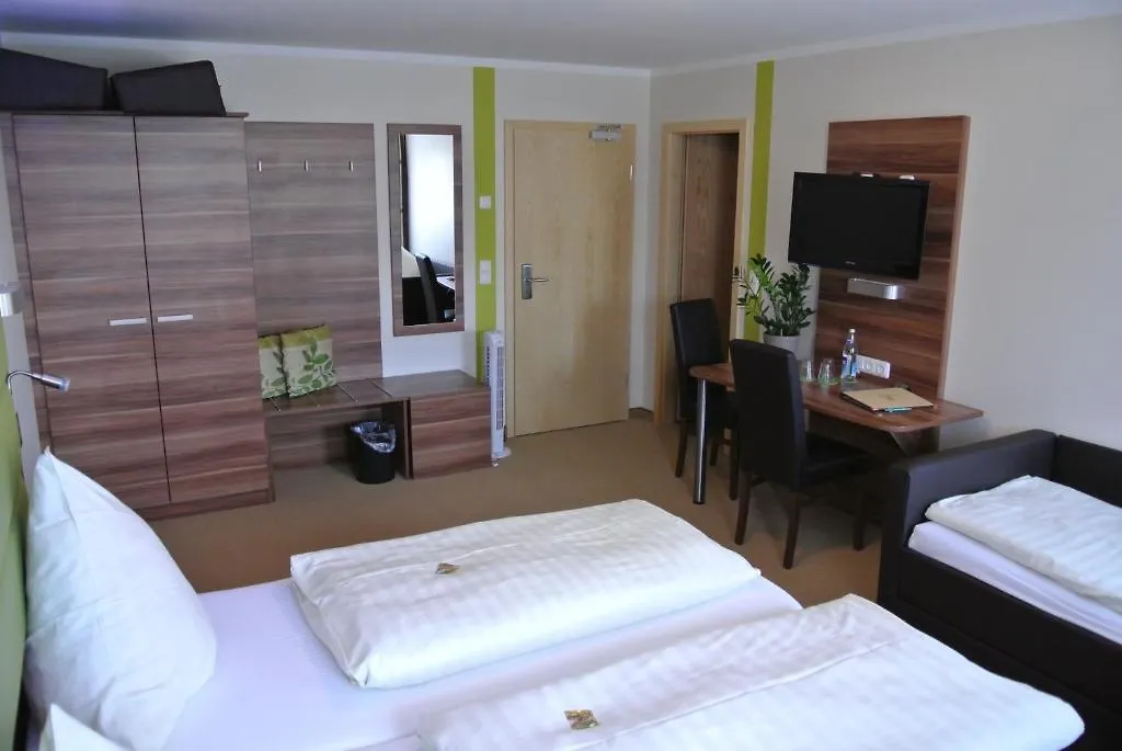 Hotel Daimerwirt Moosinning 3*,