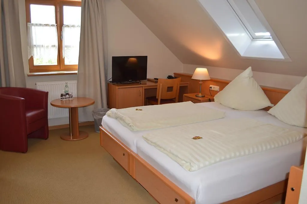 Hotel Daimerwirt Moosinning 3*,